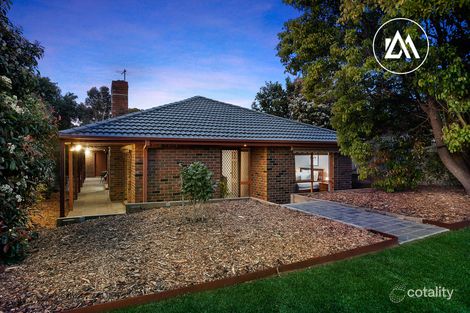 Property photo of 10 Acacia Wynd Langwarrin VIC 3910