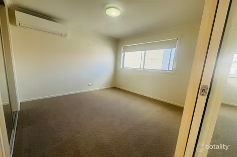 Property photo of 34 Fairfield Street Crace ACT 2911