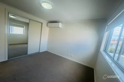 Property photo of 34 Fairfield Street Crace ACT 2911