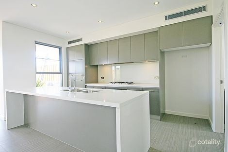 Property photo of 33 Central Park Avenue Norwest NSW 2153