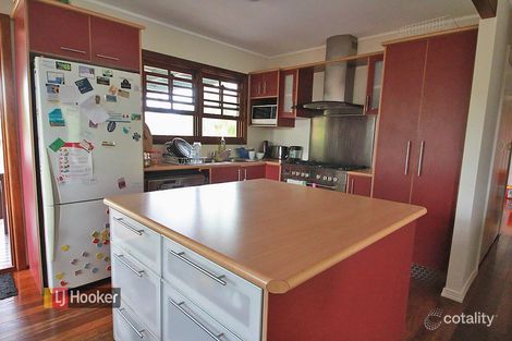 Property photo of 4 Normanhurst Court Petrie QLD 4502