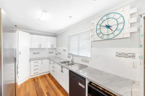 Property photo of 15 Ferguson Crescent West Gladstone QLD 4680