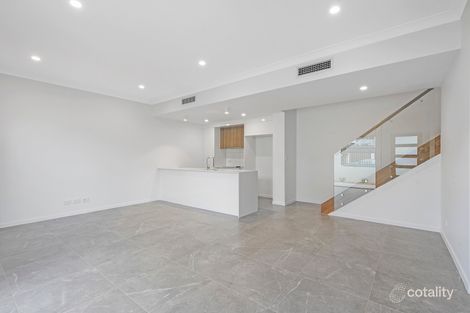 1/68 Dickenson St, Carina, QLD 4152