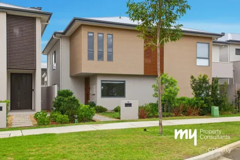 36 Ballandean Bvd, Gledswood Hills, NSW 2557