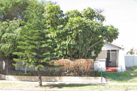 126 Military Rd, Henley Beach South, SA 5022