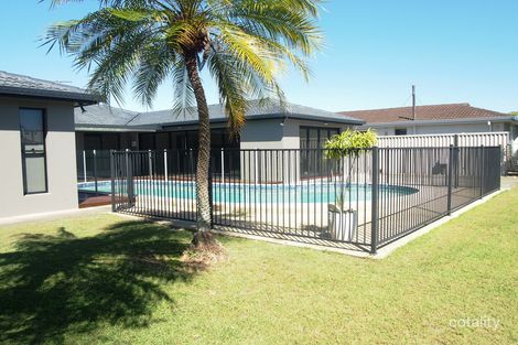 Property photo of 30 Port Drive Mermaid Waters QLD 4218