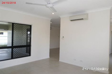 Property photo of 21 Yarra Crescent Kelso QLD 4815