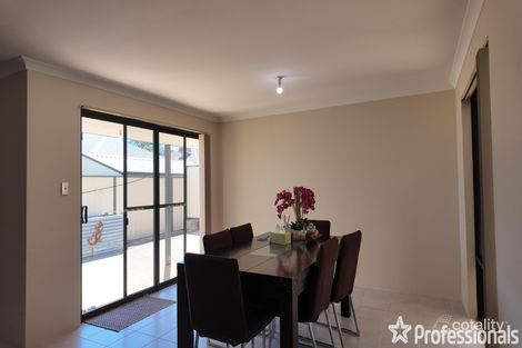 Property photo of 12 Valli Link Byford WA 6122