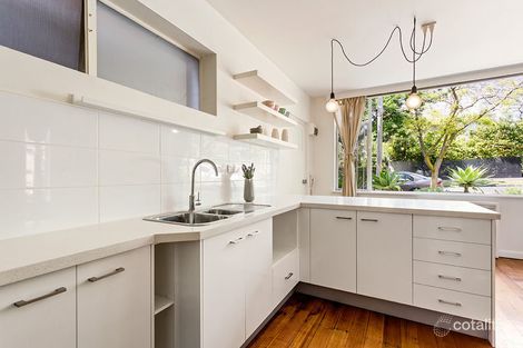 Property photo of 1/35A Grandview Grove Prahran VIC 3181