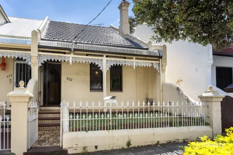 Property photo of 922 Elizabeth Street Zetland NSW 2017