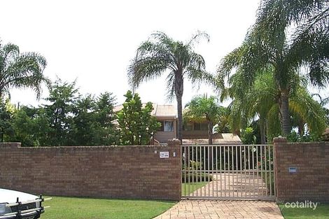 Property photo of 2 Lowanna Court Mermaid Waters QLD 4218