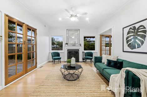Property photo of 8 Reeves Street Watsonia VIC 3087