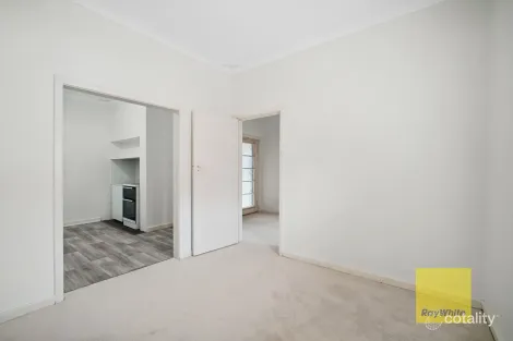 Property photo of 20 Victoria Parade Midvale WA 6056