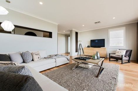 Property photo of 25 Bruce Street Como WA 6152