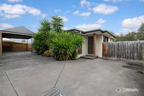 Property photo of 2/32 Railway Avenue Drouin VIC 3818