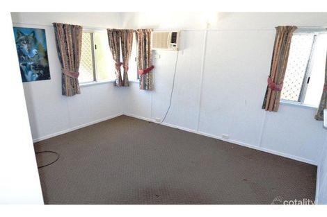 Property photo of 268 Dunbar Street Koongal QLD 4701