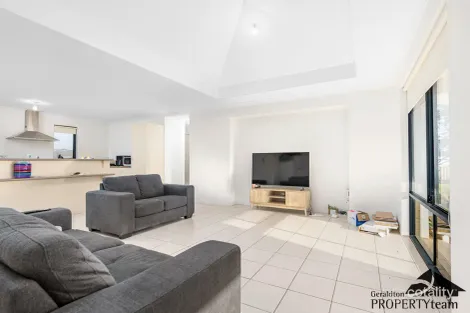 Property photo of 51 Jackson Loop Wandina WA 6530