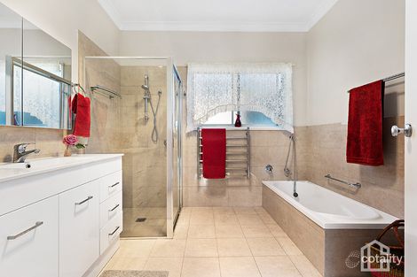 Property photo of 27 Birdwood Parade Hazelbrook NSW 2779