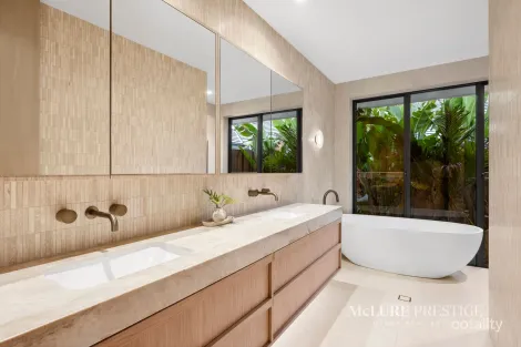 Property photo of 26 The Promontory Noosaville QLD 4566