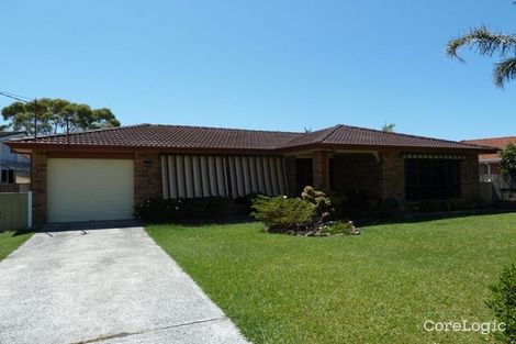 Property photo of 18 Hawaii Avenue Forster NSW 2428