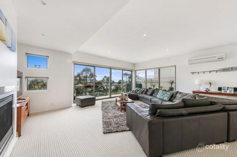 Property photo of 16 The Cove Safety Beach VIC 3936
