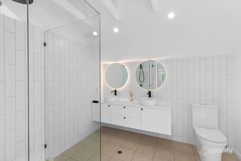 Property photo of 9 Melba Crescent Holland Park QLD 4121