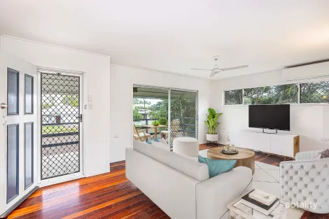 Property photo of 92 Gollogly Lane Rasmussen QLD 4815