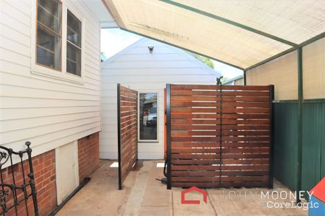 Property photo of 57 Ashmont Avenue Ashmont NSW 2650