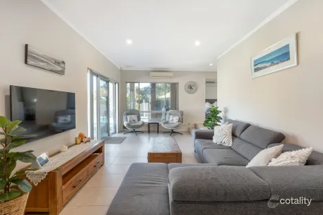 Property photo of 35 Carr Crescent Warwick WA 6024