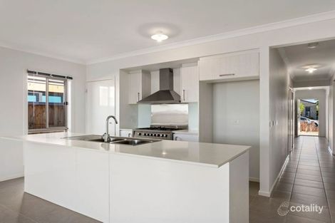 Property photo of 29 Velocity Way Mount Duneed VIC 3217