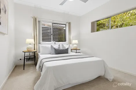 Property photo of 4/73 Mildmay Street Fairfield QLD 4103