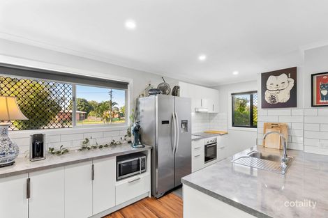 Property photo of 2 Beech Close Manoora QLD 4870