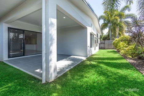 Property photo of 8 Oakville Parade Trinity Park QLD 4879