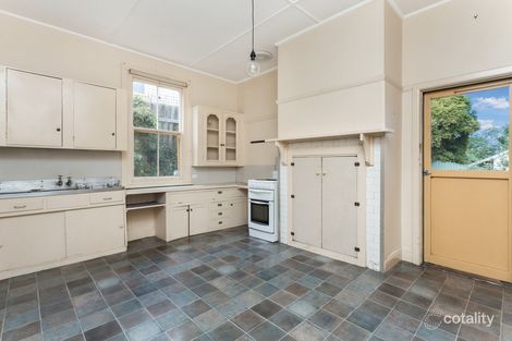 Property photo of 77 Rowan Street Bendigo VIC 3550