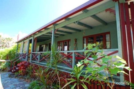 Property photo of 19 Taylor Street Keppel Sands QLD 4702