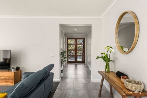 Property photo of 3 Blind Creek Boulevard Sunbury VIC 3429