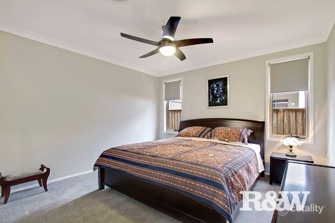 Property photo of 18 Yatay Place Plumpton NSW 2761