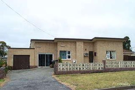 35 Mokare Rd, Spencer Park, WA 6330