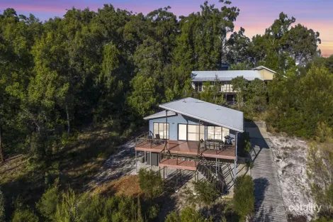 858 Kingfisher Heights Dr, K'Gari, QLD 4581