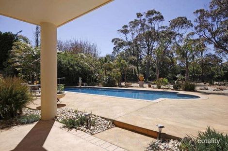 Property photo of 5 Earimil Drive Mount Eliza VIC 3930