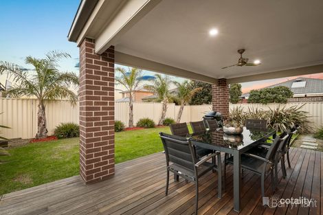 Property photo of 4 Muscari Drive Pakenham VIC 3810