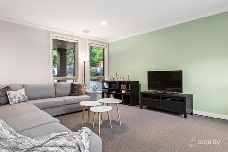 Property photo of 2/71 Waverley Road Chadstone VIC 3148