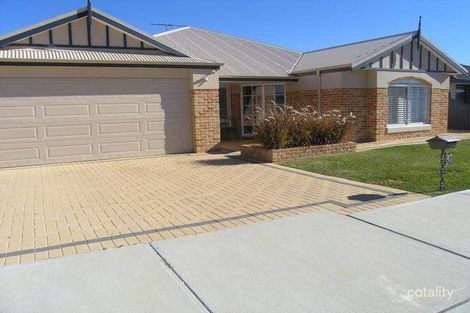 67 Plaistowe Bvd, Byford, WA 6122