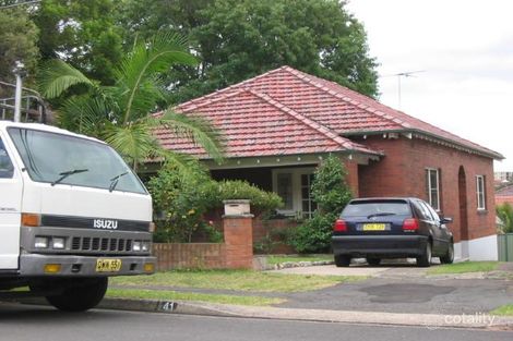 41 Undercliffe Rd, Earlwood, NSW 2206