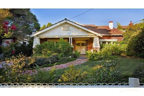 Property photo of 16 Denver Crescent Elsternwick VIC 3185