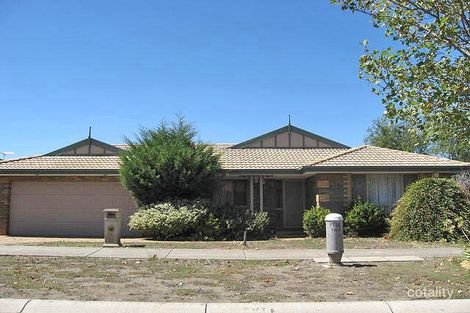 6 Tasman Cres, Taylors Lakes, VIC 3038