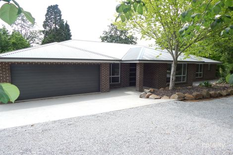 13 Old Oak Pl, Moss Vale, NSW 2577