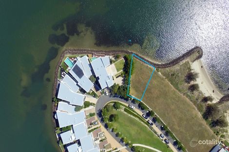 16 Ephraim Island Pde, Paradise Point, QLD 4216