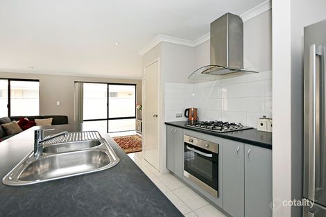 Property photo of 98 Barbarossa Drive Caversham WA 6055