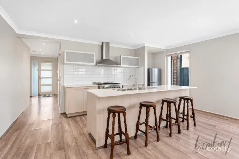 Property photo of 3 Clavell Crescent Wollert VIC 3750